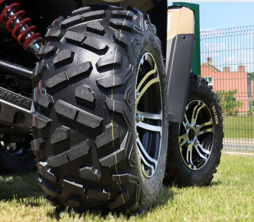 BULLDOG TIRES B350, 26×11-12 (55J)