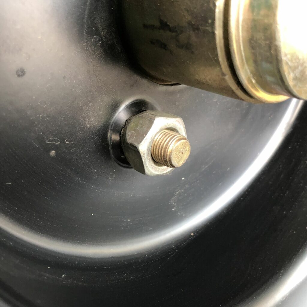 SHARK NUT FOR WHEEL WOOD 1500