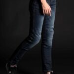 ce847fd560-vision-lady