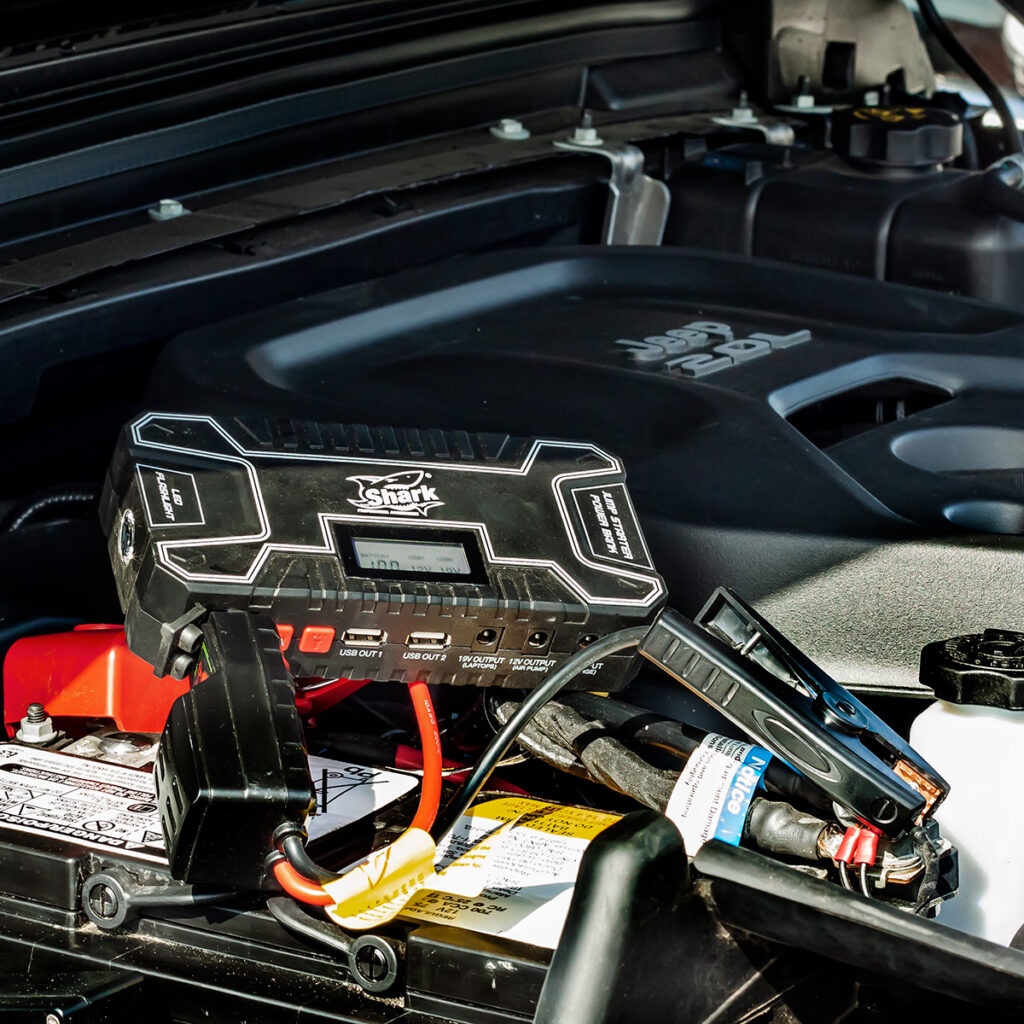 SHARK Jump Starter EPS400